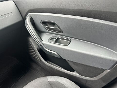 dacia, duster, suv 1.0 tce essential, manuel, benzin 2.el otomobil | renew 24