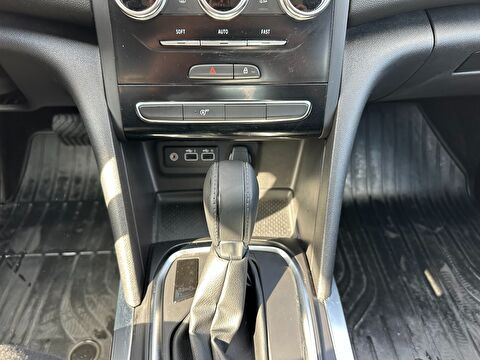 renault, megane, sedan 1.3 tce touch edc, otomatik, benzin 2.el otomobil | renew 23