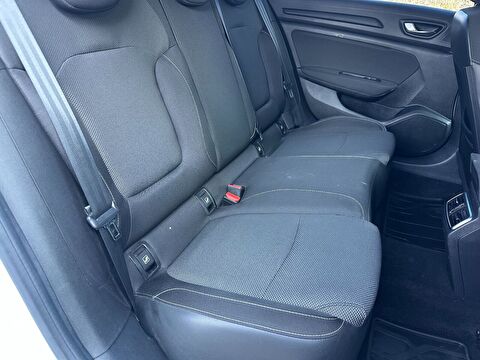 renault, megane, sedan 1.3 tce touch edc, otomatik, benzin 2.el otomobil | renew 12