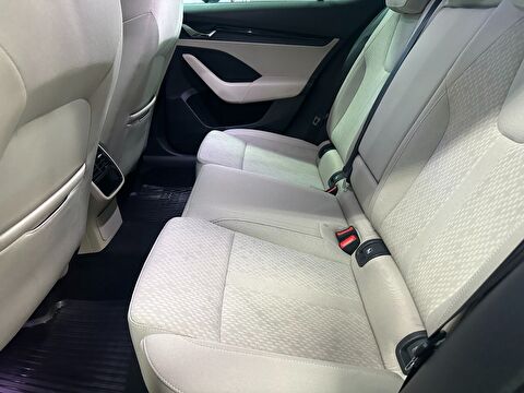 skoda, octavia, 1.5 tsı mhev premium dsg, otomatik, benzin 2.el otomobil | renew 10