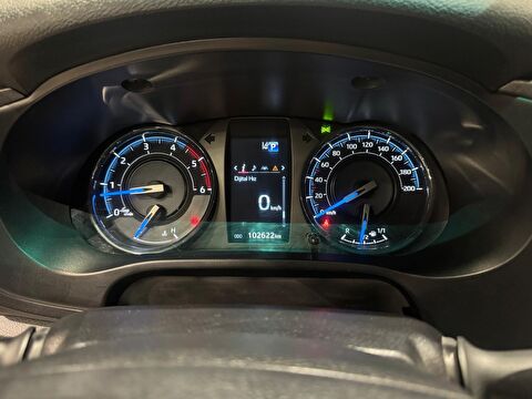 toyota, hi-lux, çift kabin pick-up 2.4 d-4d 4x4 ınvincible jbl otomatik, otomatik, dizel 2.el otomobil | renew 18