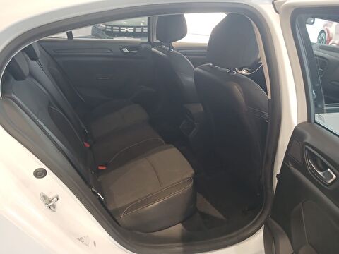 renault, megane, sedan 1.3 tce joy edc, otomatik, benzin 2.el otomobil | renew 18