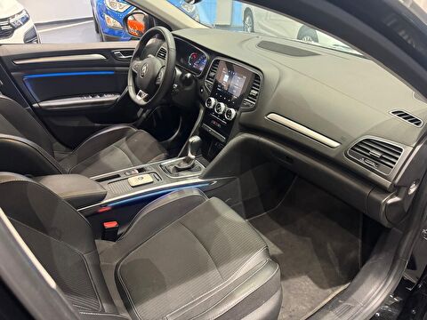 renault, megane, sedan 1.3 tce ıcon edc, otomatik, benzin 2.el otomobil | renew 15