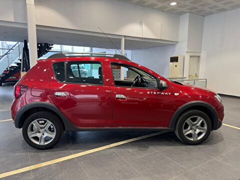 dacia, sandero, hatchback 1.0 tce eco-g stepway, manuel, benzin + lpg 2.el otomobil | renew 14