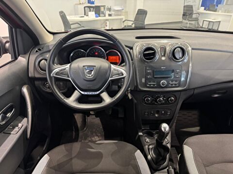 dacia, sandero, hatchback 1.0 tce eco-g stepway, manuel, benzin + lpg 2.el otomobil | renew 24