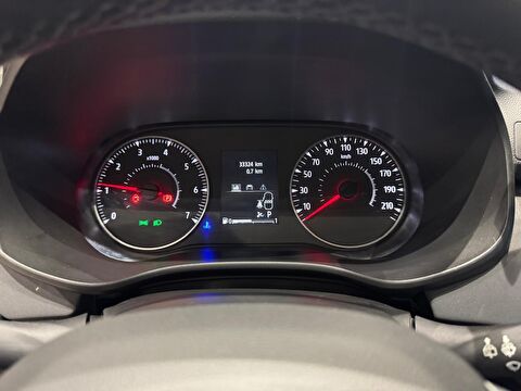 dacia, sandero, hatchback 1.0 tce stepway extreme cvt, otomatik, benzin 2.el otomobil | renew 19
