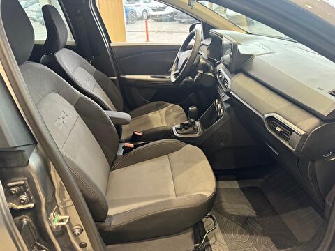 dacia, jogger, 1.6 hybrid extreme (7 koltuk), otomatik, benzin 2.el otomobil | renew 27