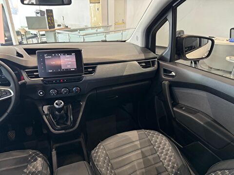 renault, kangoo multix, combi 1.3 tce techno, manuel, benzin 2.el otomobil | renew 20