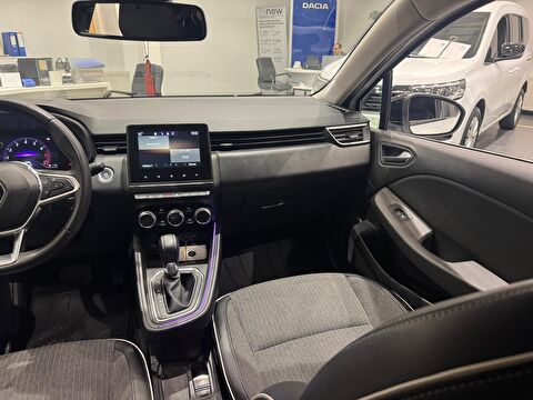 renault, clio, hatchback 1.0 tce ıcon x-tronic, otomatik, benzin 2.el otomobil | renew 24