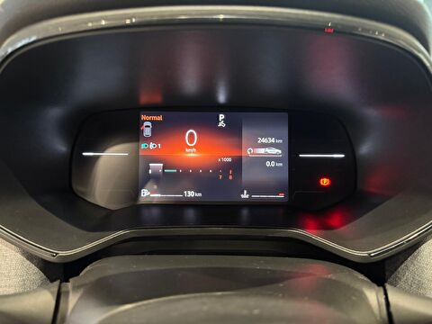 renault, clio, hatchback 1.0 tce evolution x-tronic, otomatik, benzin 2.el otomobil | renew 25