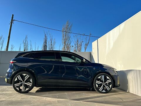 renault, megane e-tech, crossover ev60 ıconic otomatik, otomatik, elektrik 2.el otomobil | renew 13