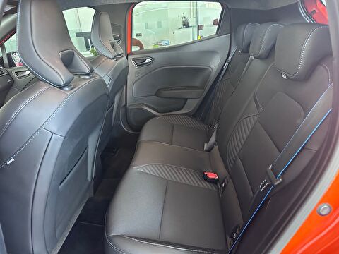 renault, clio, 1.0 tce techno esprit alpine	x-tronic, otomatik, benzin 2.el otomobil | renew 13