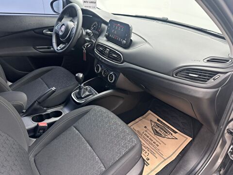 fiat, egea, cross 1.4 fire lounge gsr traction+, manuel, benzin 2.el otomobil | renew 15