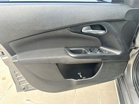 fiat, egea, cross 1.4 fire lounge gsr traction+, manuel, benzin 2.el otomobil | renew 25