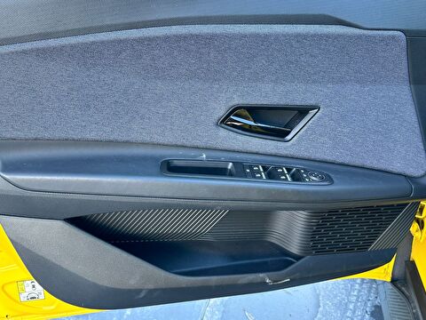 renault, r5 e-tech, hatchback ev52 techno otomatik, otomatik, elektrik 2.el otomobil | renew 28