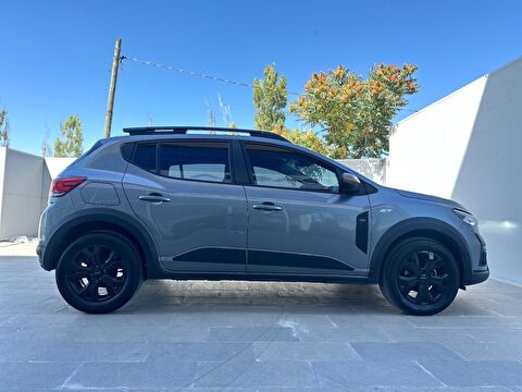 dacia, sandero stepway, 1.0 tce extreme cvt, otomatik, benzin 2.el otomobil | renew 3