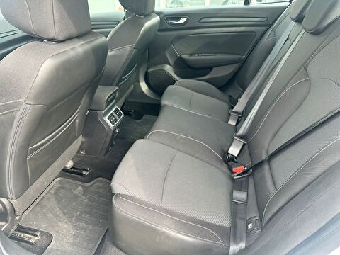 renault, megane, sedan 1.3 tce touch edc, otomatik, benzin 2.el otomobil | renew 15