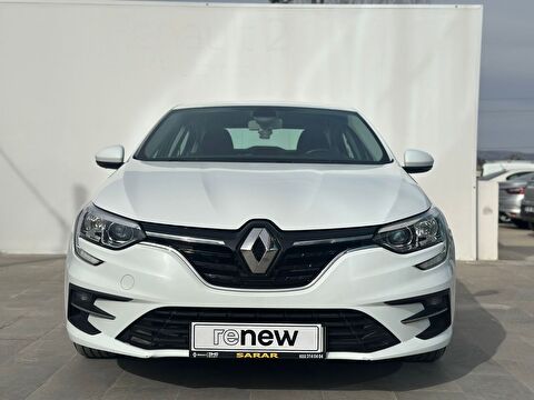 Sedan 1.3 TCe Touch EDC, 2. el otomobil | renew