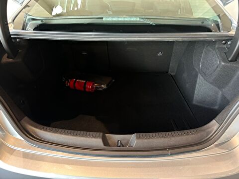 renault, megane, sedan 1.5 blue dcı touch edc, otomatik, dizel 2.el otomobil | renew 10