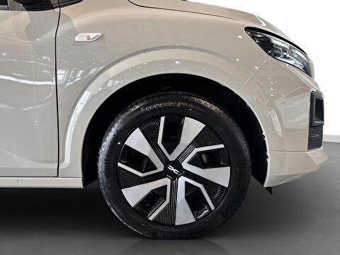 dacia, sandero, 1.0 tce expression, manuel, benzin 2.el otomobil | renew 8