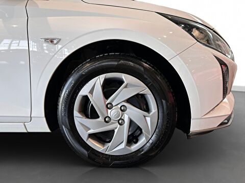 hyundai, i20, 1.0 t-gdı jump+navigasyon, otomatik, benzin 2.el otomobil | renew 8