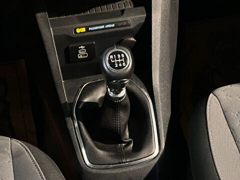 ford, tourneo courier, kombi 1.0 ecoboost titanium, manuel, benzin 2.el otomobil | renew 18