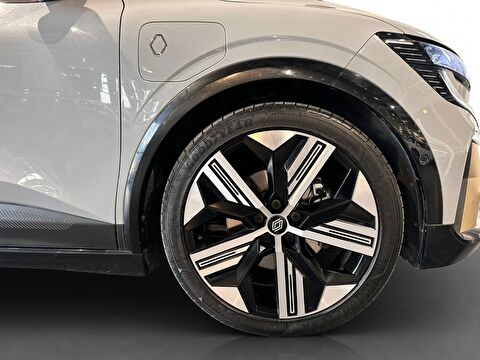 renault, megane e-tech, crossover ev60 ıconic otomatik, otomatik, elektrik 2.el otomobil | renew 8