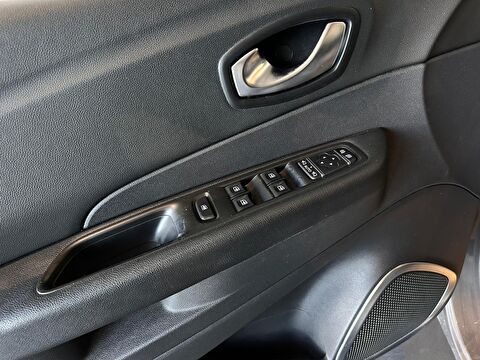 renault, captur, crossover 1.5 dcı ıcon edc, otomatik, dizel 2.el otomobil | renew 24