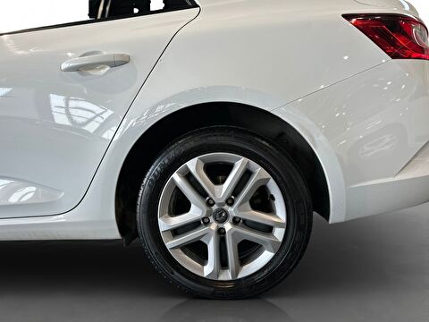 renault, megane, sedan 1.3 tce ıcon edc, otomatik, benzin 2.el otomobil | renew 7