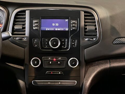 renault, megane, sedan 1.3 tce ıcon edc, otomatik, benzin 2.el otomobil | renew 16
