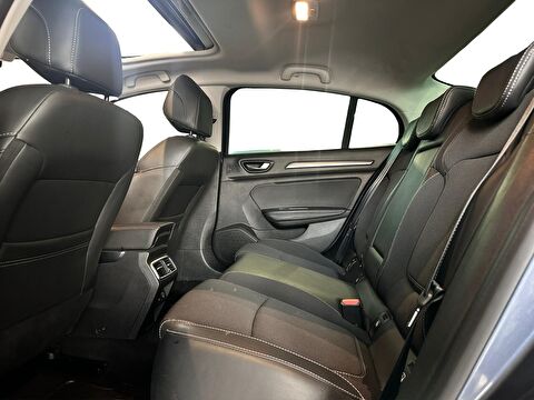 renault, megane, sedan 1.5 bluedci ıcon edc, otomatik, dizel 2.el otomobil | renew 15