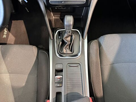 renault, megane, sedan 1.3 tce touch edc, otomatik, benzin 2.el otomobil | renew 20