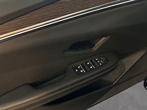 renault, megane e-tech, crossover ev60 ıconic otomatik, otomatik, elektrik 2.el otomobil | renew 25