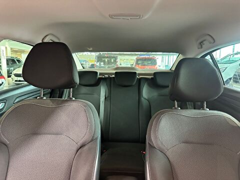 renault, megane, sedan 1.3 tce joy comfort edc, otomatik, benzin 2.el otomobil | renew 14