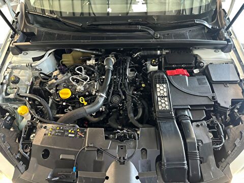 renault, megane, sedan 1.3 tce joy edc, otomatik, benzin 2.el otomobil | renew 17