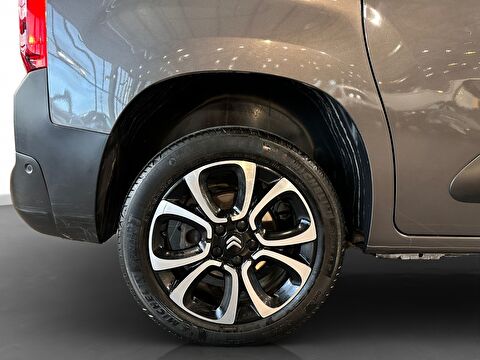 citroen, berlingo, 1.5 bluehdı shine bold s&s eat8, otomatik, dizel 2.el otomobil | renew 9