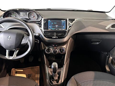 peugeot, 208, hatchback 1.5 bluehdı signature dynamic, manuel, dizel 2.el otomobil | renew 13