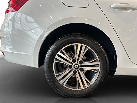 renault, megane, sedan 1.3 tce touch edc, otomatik, benzin 2.el otomobil | renew 9