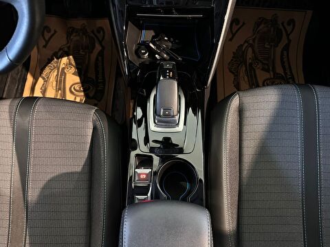 peugeot, 208, 1.2 puretech allure selection eat8, otomatik, benzin 2.el otomobil | renew 20