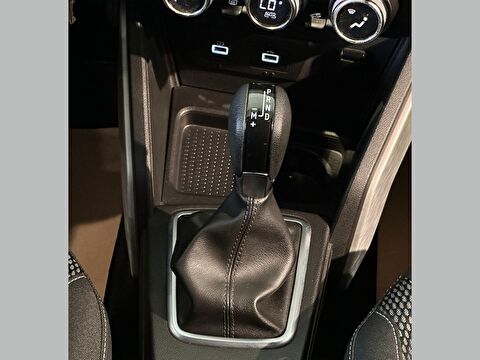 dacia, duster, suv 1.3 tce prestige plus edc, otomatik, benzin 2.el otomobil | renew 17