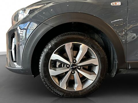 kia, stonic, suv 1.4 mpı business otomatik, otomatik, benzin 2.el otomobil | renew 6