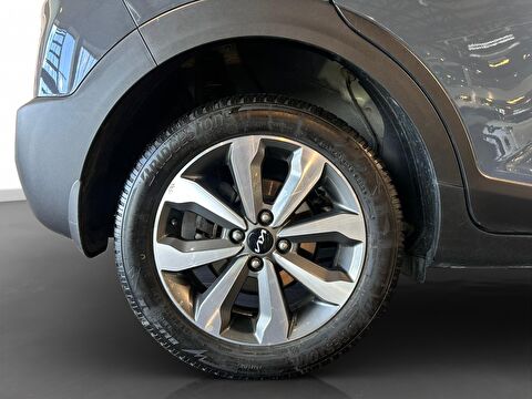 kia, stonic, suv 1.4 mpı business otomatik, otomatik, benzin 2.el otomobil | renew 9