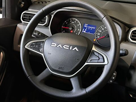 dacia, duster, suv 1.5 bluedcı 4x2 essential, manuel, dizel 2.el otomobil | renew 18