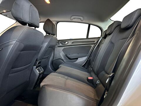 renault, megane, sedan 1.3 tce touch edc, otomatik, benzin 2.el otomobil | renew 15