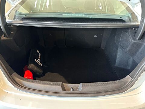 renault, megane, sedan 1.3 tce touch edc, otomatik, benzin 2.el otomobil | renew 10