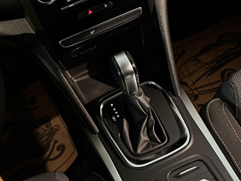 renault, megane, sedan 1.3 tce touch edc, otomatik, benzin 2.el otomobil | renew 17