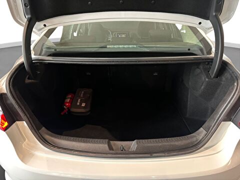 renault, megane, sedan 1.3 tce touch edc, otomatik, benzin 2.el otomobil | renew 10