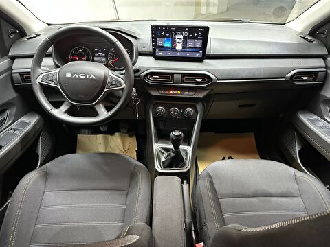 dacia, sandero, hatchback 1.0 tce stepway essential, manuel, benzin 2.el otomobil | renew 14