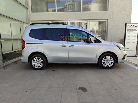 renault, kangoo multix, combi 1.3 tce ıconic edc, otomatik, benzin 2.el otomobil | renew 7