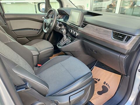 renault, kangoo multix, combi 1.3 tce ıconic edc, otomatik, benzin 2.el otomobil | renew 19